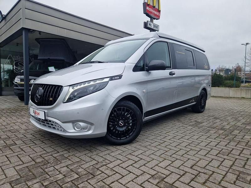 Gebraucht Mercedes Vito 190 PS (139 kW) 2024 Selenitgraumetallic Van