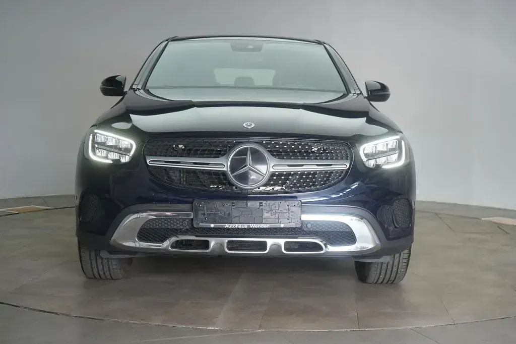 Gebraucht Mercedes GLC300de 306 PS (225 kW) 2021 Schwarz SUV