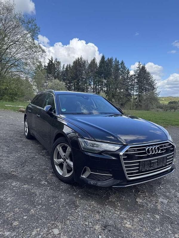 Gebraucht Audi A6 Sport 265 PS (194 kW) 2021 Schwarz Kombi