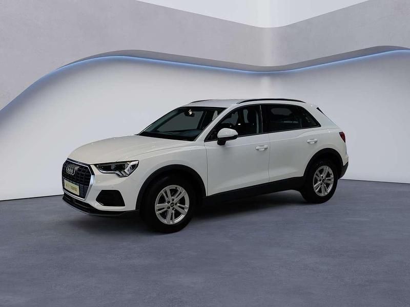 Weiß Gebraucht 2020 Audi Q3 Design SUV | 23.990 € (Fairer Preis) - Bild 1/4