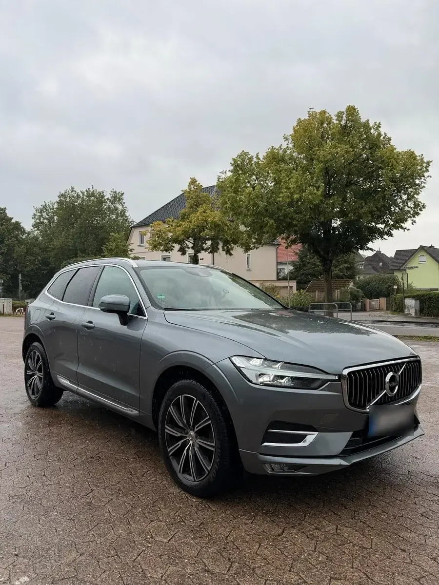 Gebraucht Volvo XC60 224 PS (164 kW) 2020 Grau SUV