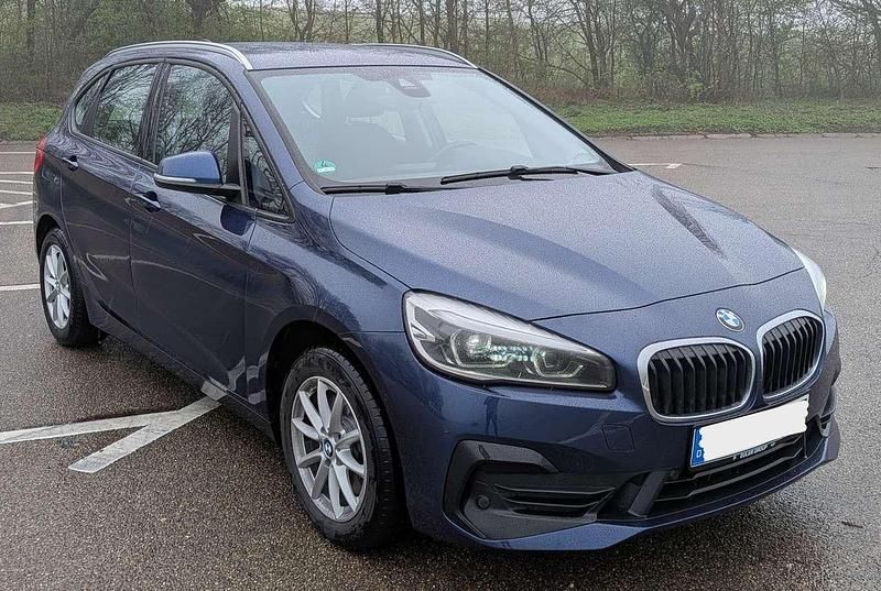 Gebraucht BMW 218 150 PS (110 kW) 2018 Blau Kombi