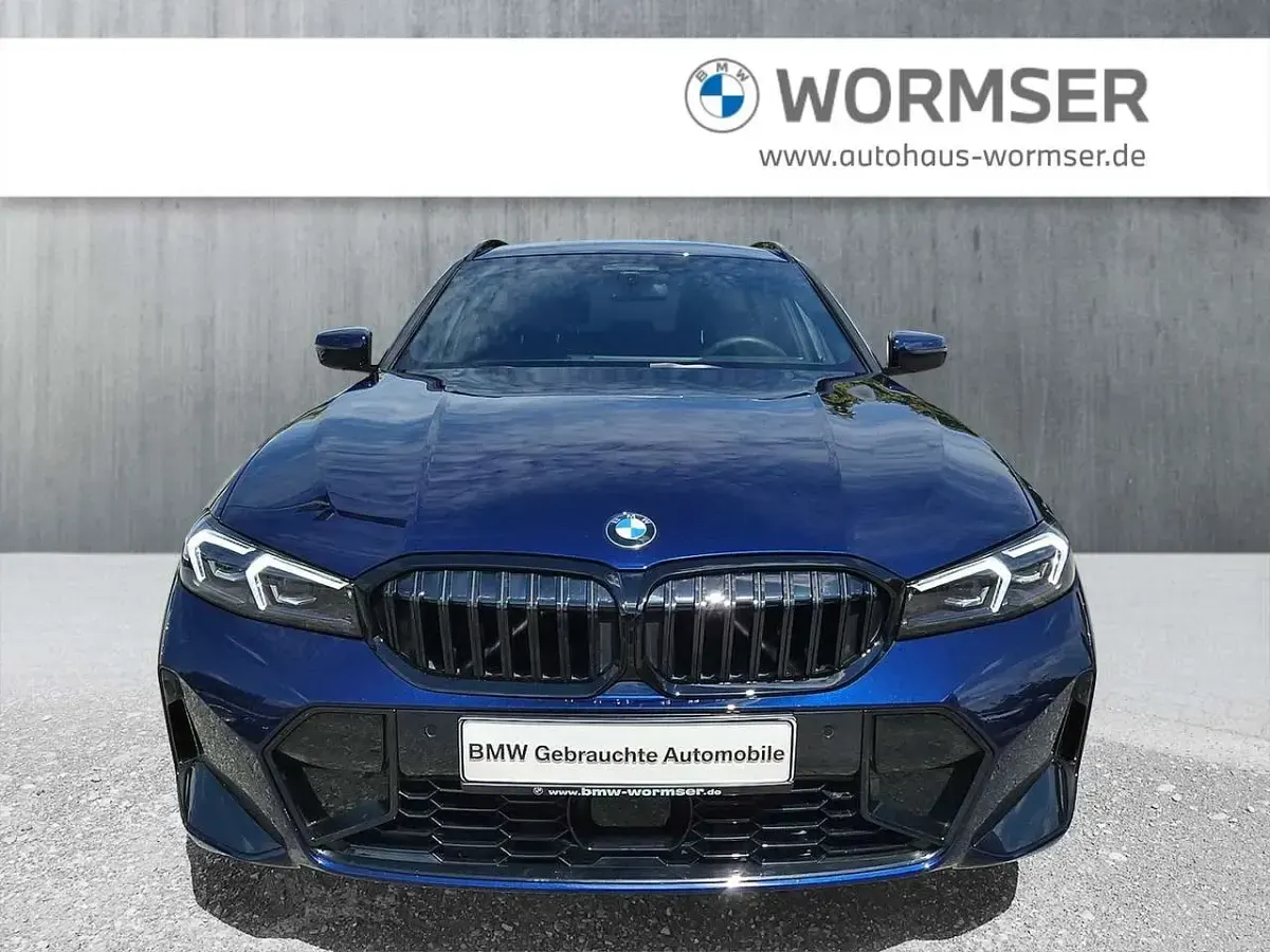 Gebraucht BMW 330 M Sport 245 PS (180 kW) 2023 Bmw individual tansanitblau Kombi