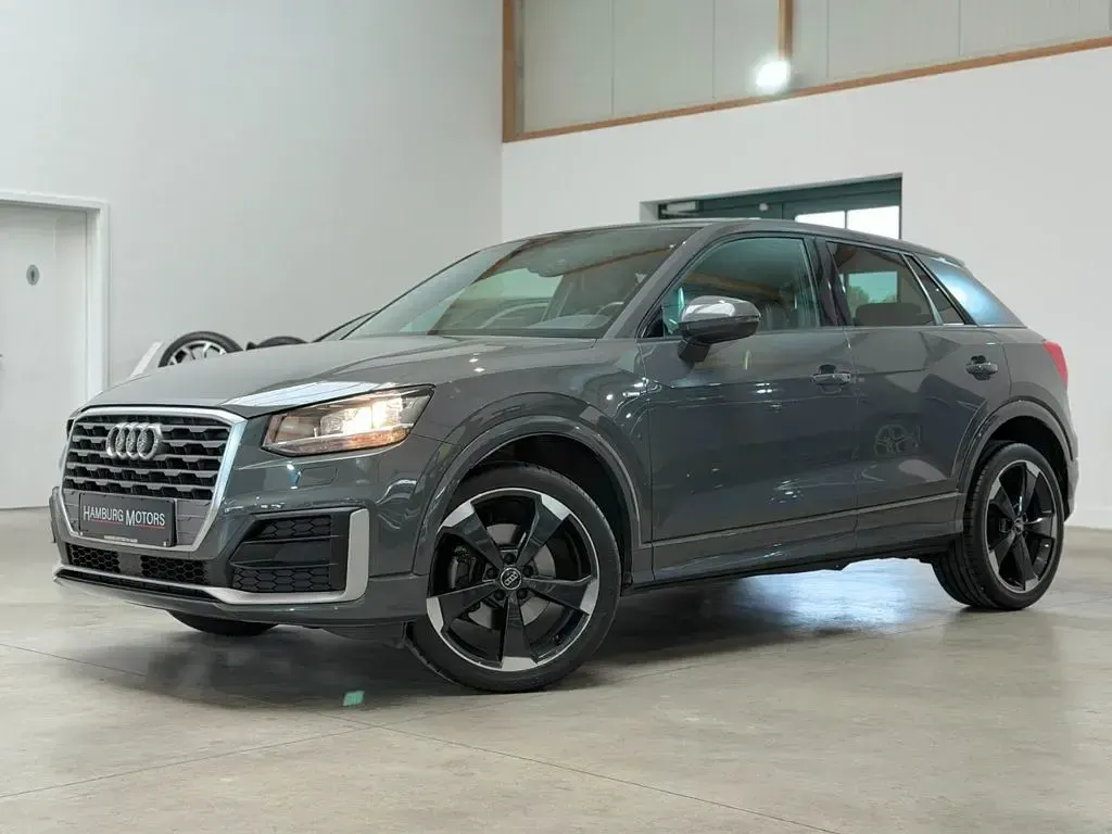 Gebraucht Audi Q2 S-line plus 150 PS (110 kW) 2017 Nanograu SUV