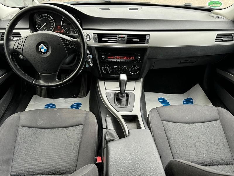 Gebraucht BMW 320 177 PS (130 kW) 2007 Silber Kombi