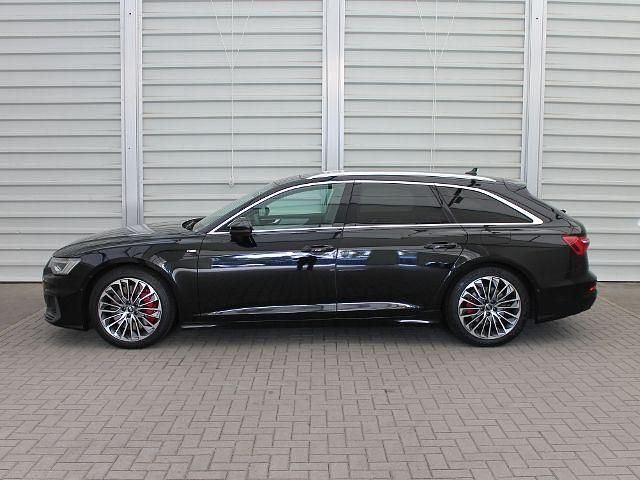 Gebraucht Audi A6 S-Line 367 PS (269 kW) 2021 Mythosschwarz metallic Kombi