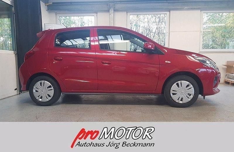 Gebraucht Mitsubishi Space Star Plus 71 PS (52 kW) 2025 Rot Limousine