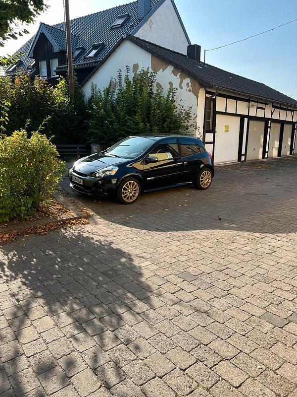 Schwarz Gebraucht 2010 Renault Clio R.S. Kleinwagen | 9.500 € (Teuer) - Bild 1/4
