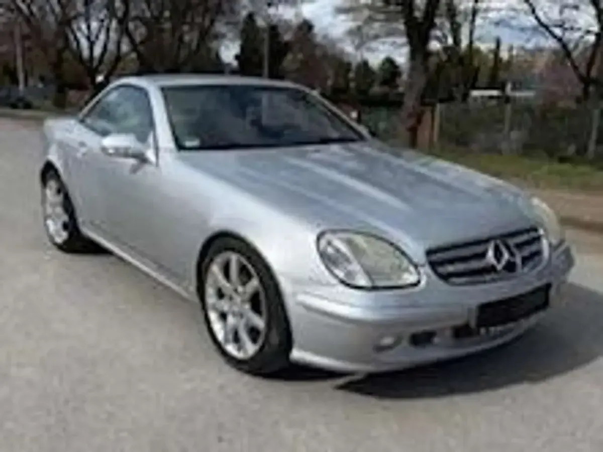 Gebraucht Mercedes SLK200 Edition 163 PS (119 kW) 2000 Silber Cabrio