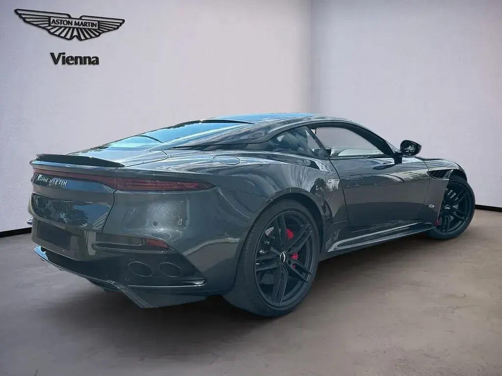 Gebraucht Aston Martin DBS 725 PS (533 kW) 2019 Grau