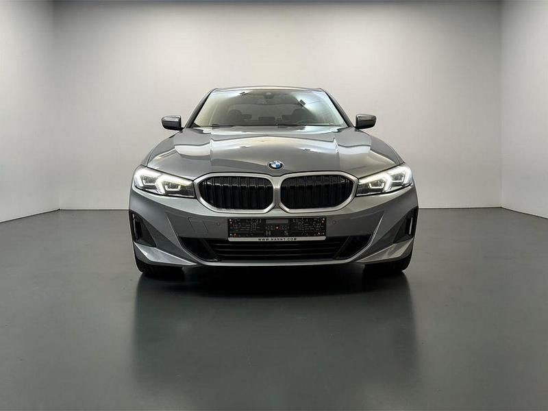 Gebraucht BMW 320 Shadowline 190 PS (139 kW) 2023 Grau Limousine