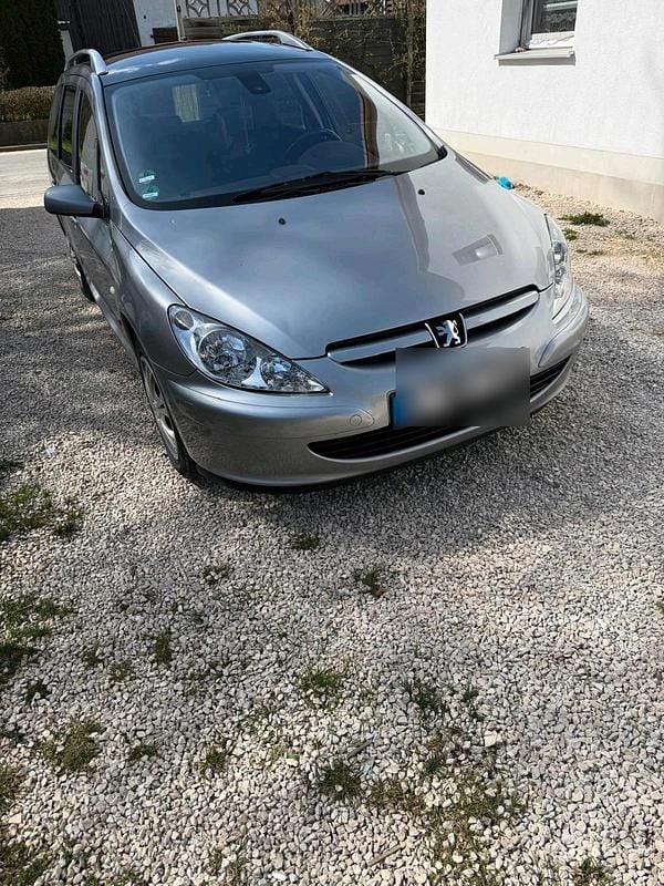 Gebraucht Peugeot 307 109 PS (80 kW) 2004 Silber Kombi
