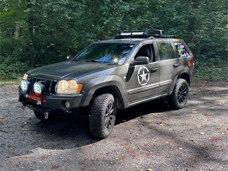 Gebraucht 2005 Jeep Grand Cherokee Limited SUV | 9.000 € (Etwas zu teuer) - Bild 1/4