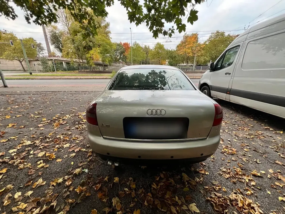 Gebraucht Audi A6 131 PS (96 kW) 2004 Silber Limousine