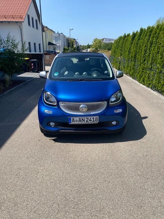Blau Gebraucht 2015 Smart ForFour Passion Limousine | 6.550 € (Guter Preis) - Bild 1/4
