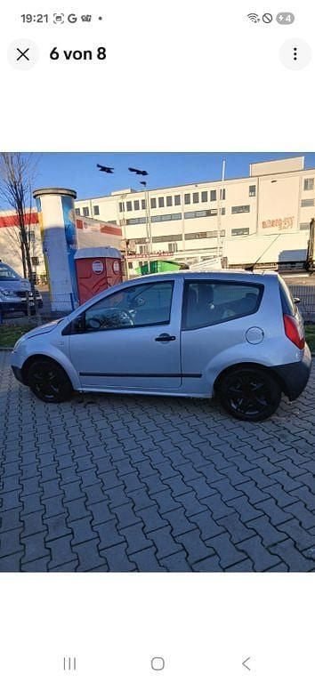 Silber Gebraucht 2005 Citroën C2 Advance Kleinwagen | 750 € (Guter Preis) - Bild 1/4