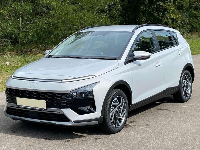 Neu Hyundai Bayon Trend 101 PS (74 kW) 2025 Lumen grey SUV