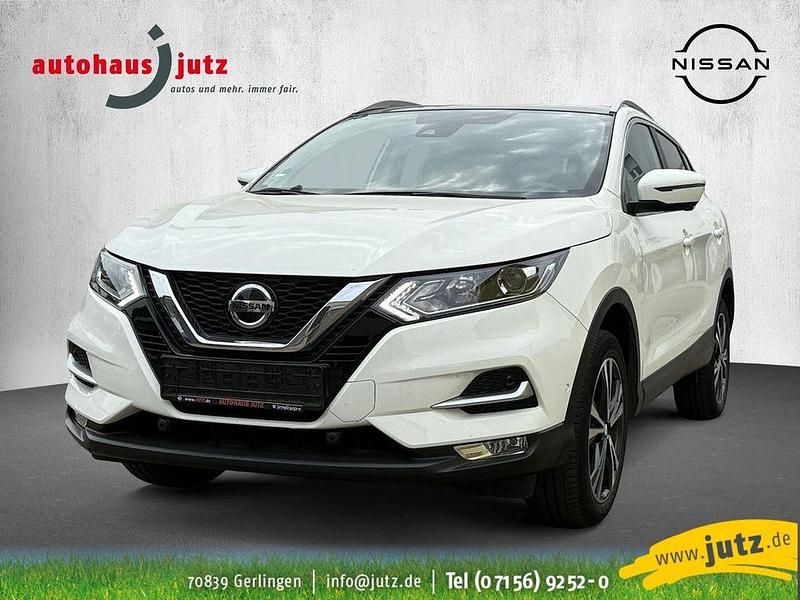 Weiß Gebraucht 2019 Nissan Qashqai N-Connecta SUV | 19.990 € (Fairer Preis) - Bild 1/4