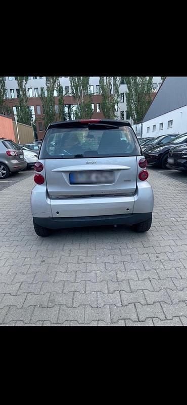 Gebraucht Smart ForTwo Coupé 71 PS (52 kW) 2010 Silber Coupé
