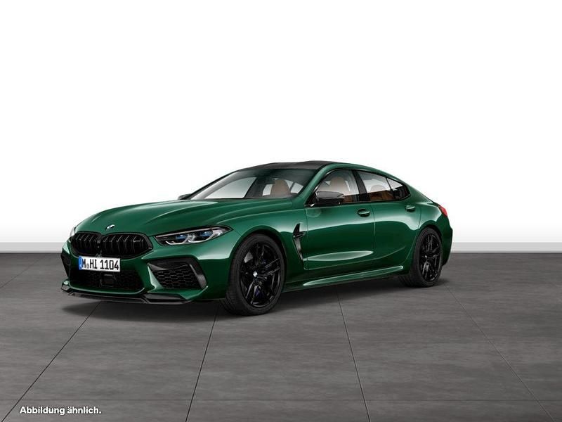 Grün Gebraucht 2025 BMW M8 Coupé | 122.785 € - Bild 1/4