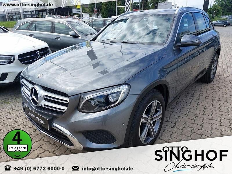 Grau Gebraucht 2017 Mercedes GLC350 AMG SUV | 28.990 € (Superpreis) - Bild 1/4