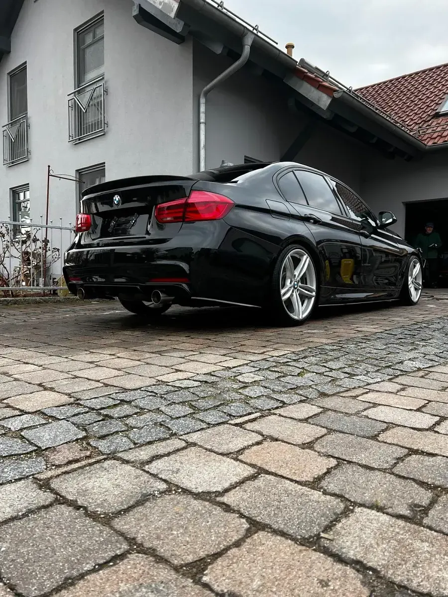 Gebraucht BMW 335 M Performance 306 PS (225 kW) 2012 Schwarz Limousine