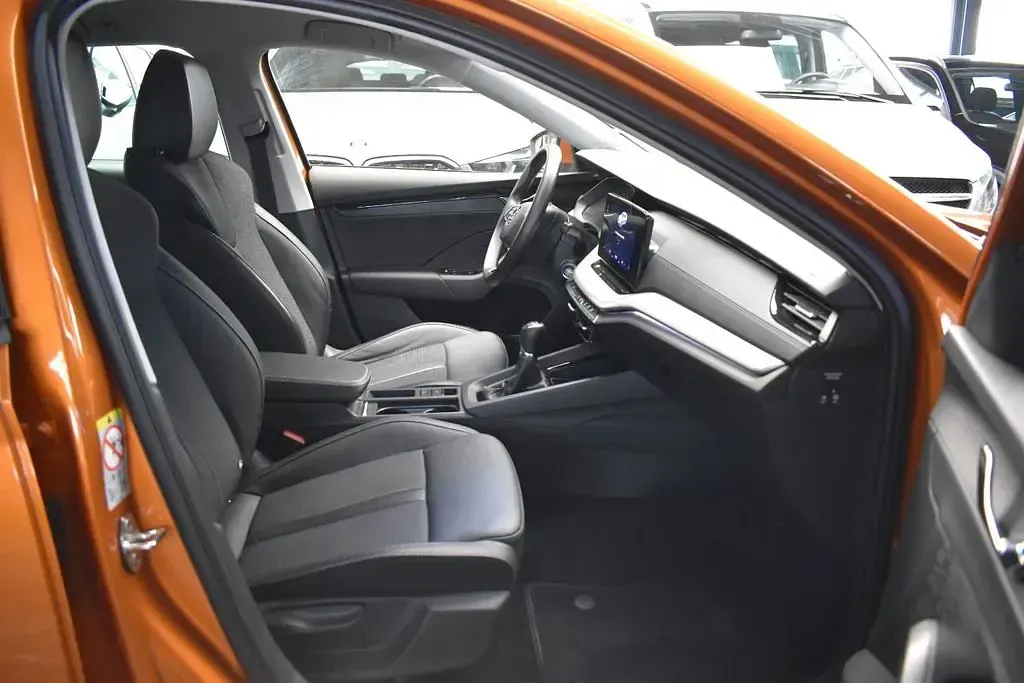 Gebraucht Skoda Octavia Ambition 110 PS (80 kW) 2023 Orange Kombi