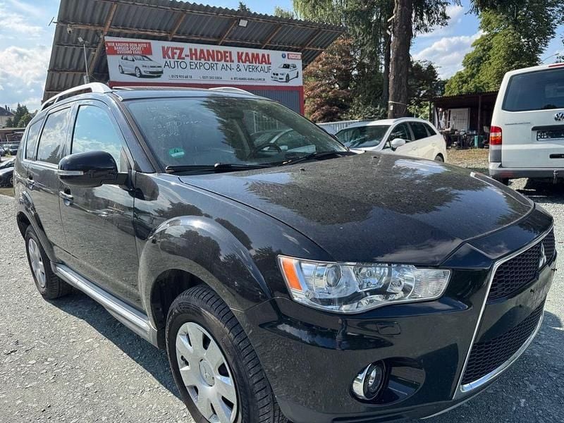 Schwarz Gebraucht 2010 Mitsubishi Outlander Instyle SUV | 5.999 € (Fairer Preis) - Bild 1/4