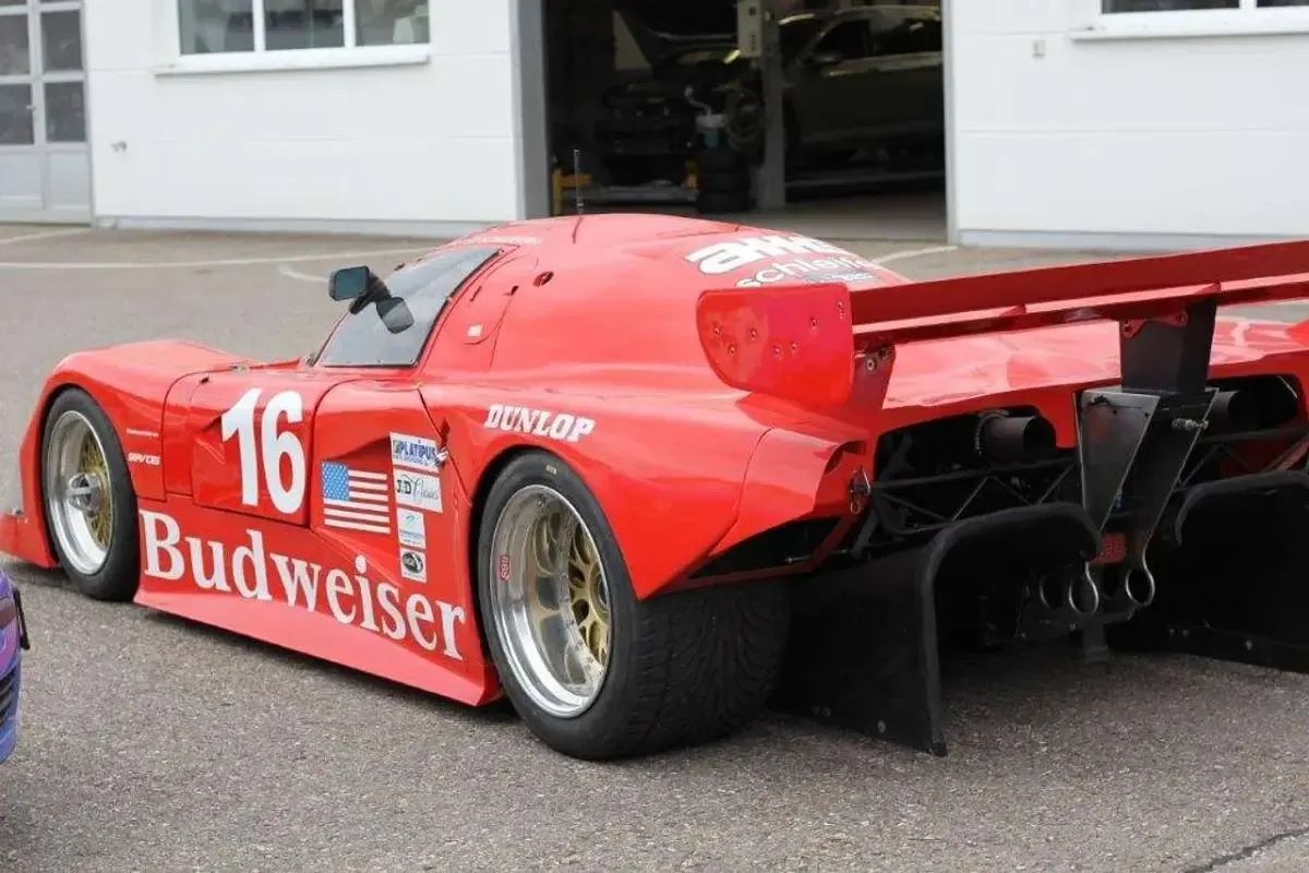 Gebraucht Porsche 962 650 PS (478 kW) 1983 Rot Coupé