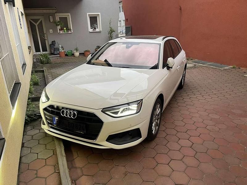 Gebraucht Audi A4 163 PS (119 kW) 2020 Weiß Kombi
