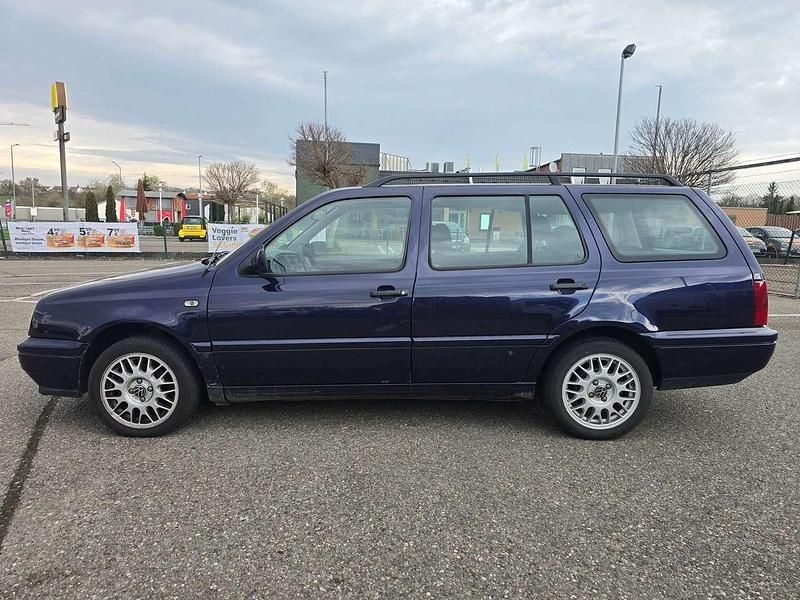 Gebraucht VW Golf III 75 PS (55 kW) 1998 Blau Kombi