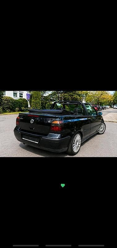 Usata VW Golf 101 CV (74 kW) 1998 Nero Cabrio
