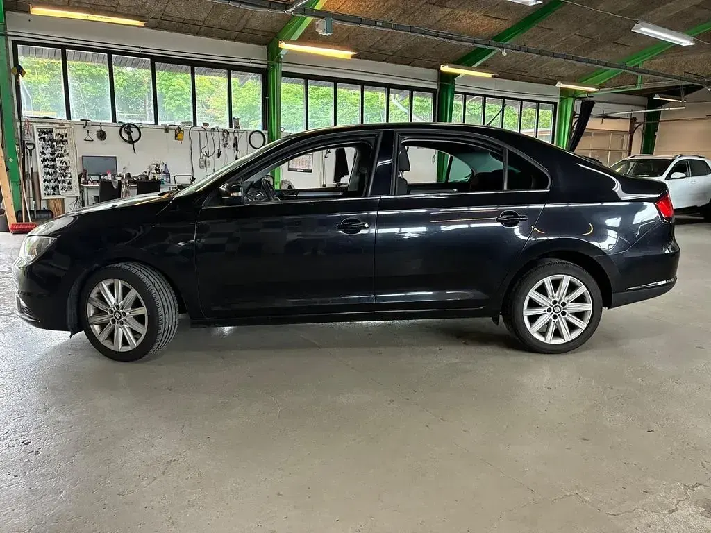 Gebraucht Seat Toledo Style 125 PS (91 kW) 2017 Schwarz Kleinwagen