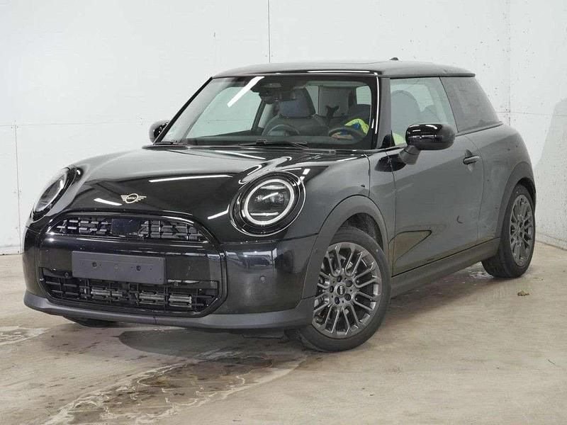 Usata Mini Cooper 114 kW (156 CV) 2025 Nero Utilitaria