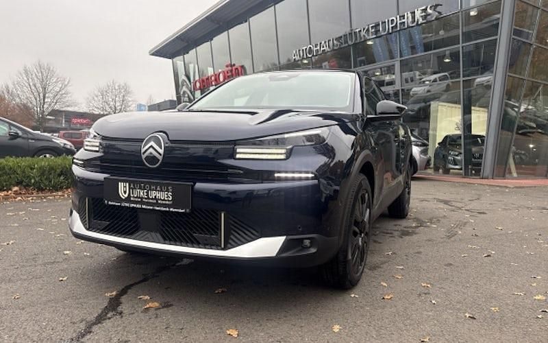 Neu Citroën C4 X 145 PS (106 kW) 2025 Blau SUV