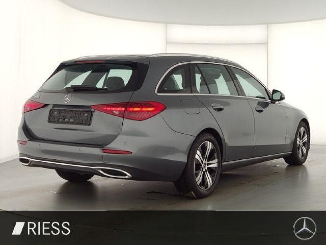 Grau Gebraucht 2022 Mercedes C220 Kombi | 33.940 € (Fairer Preis) - Bild 1/4