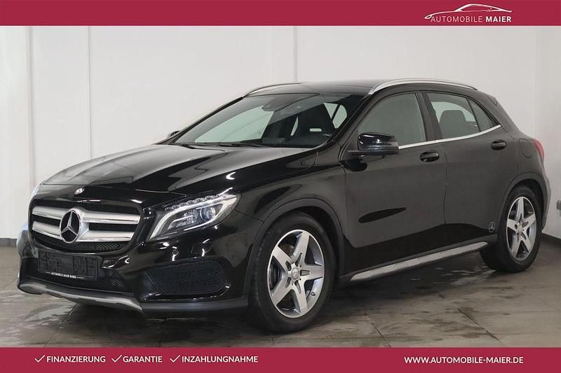 Gebraucht Mercedes GLA250 AMG line 211 PS (155 kW) 2015 Kosmosschwarz SUV