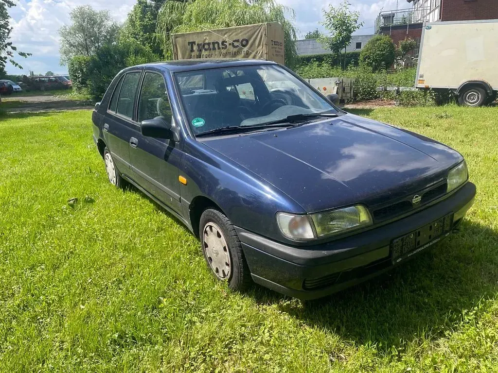 Gebraucht Nissan Sunny 75 PS (55 kW) 1992 Blau Limousine