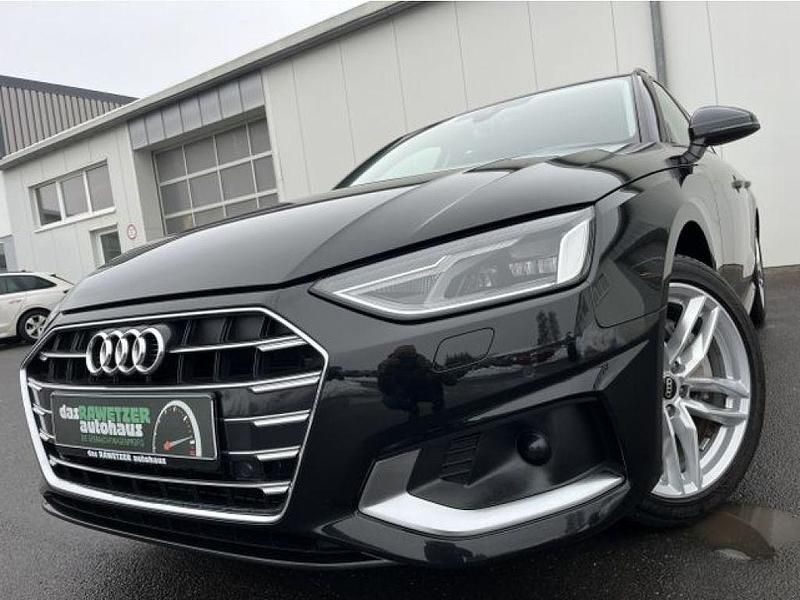 Gebraucht Audi A4 204 PS (150 kW) 2022 Mythosschwarz (metallic) Kombi