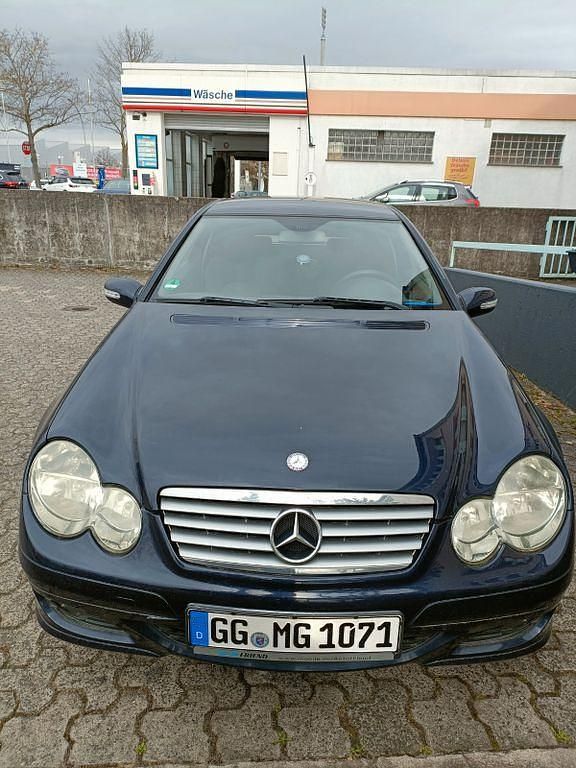 Gebraucht Mercedes C230 204 PS (150 kW) 2006 Schwarz Coupé