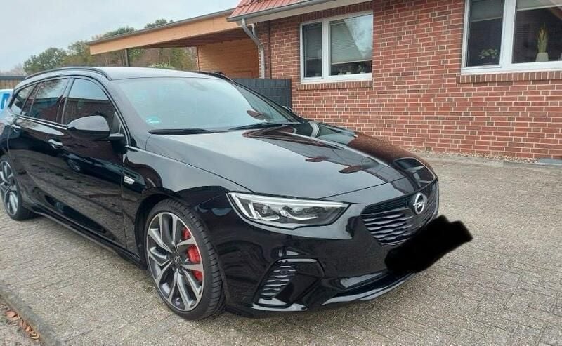 Schwarz Gebraucht 2019 Opel Insignia Edition Kombi | 24.500 € (Teuer) - Bild 1/4