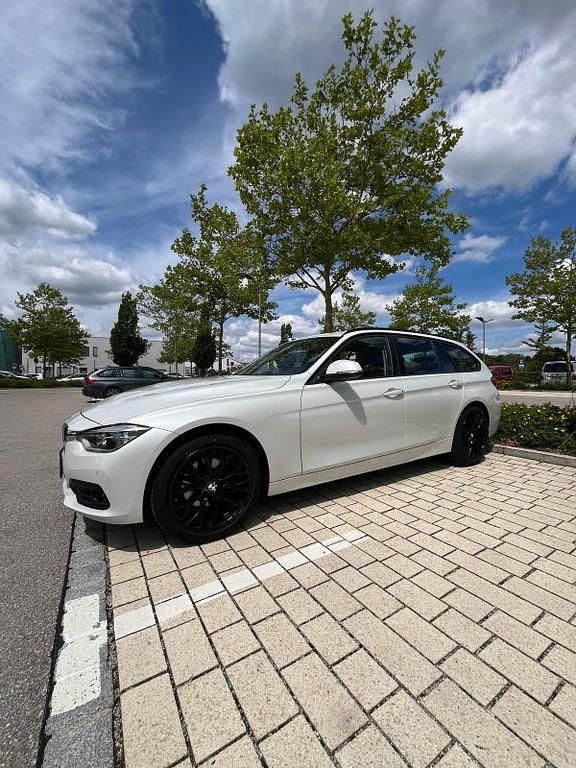 Gebraucht BMW 318 150 PS (110 kW) 2018 Weiß Kombi