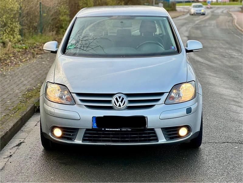 Silber Gebraucht 2006 VW Golf Plus Cross Van / Kleinbus | 2.200 € (Etwas zu teuer) - Bild 1/4