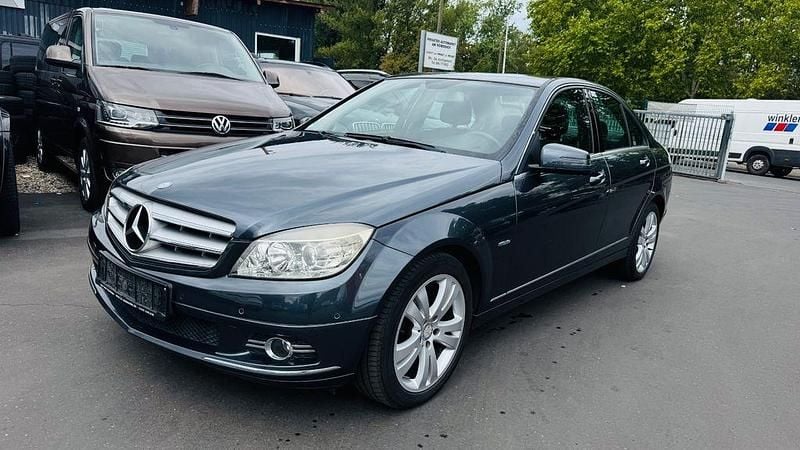 Grau Gebraucht 2010 Mercedes C180 Limousine | 5.999 € (Guter Preis) - Bild 1/4
