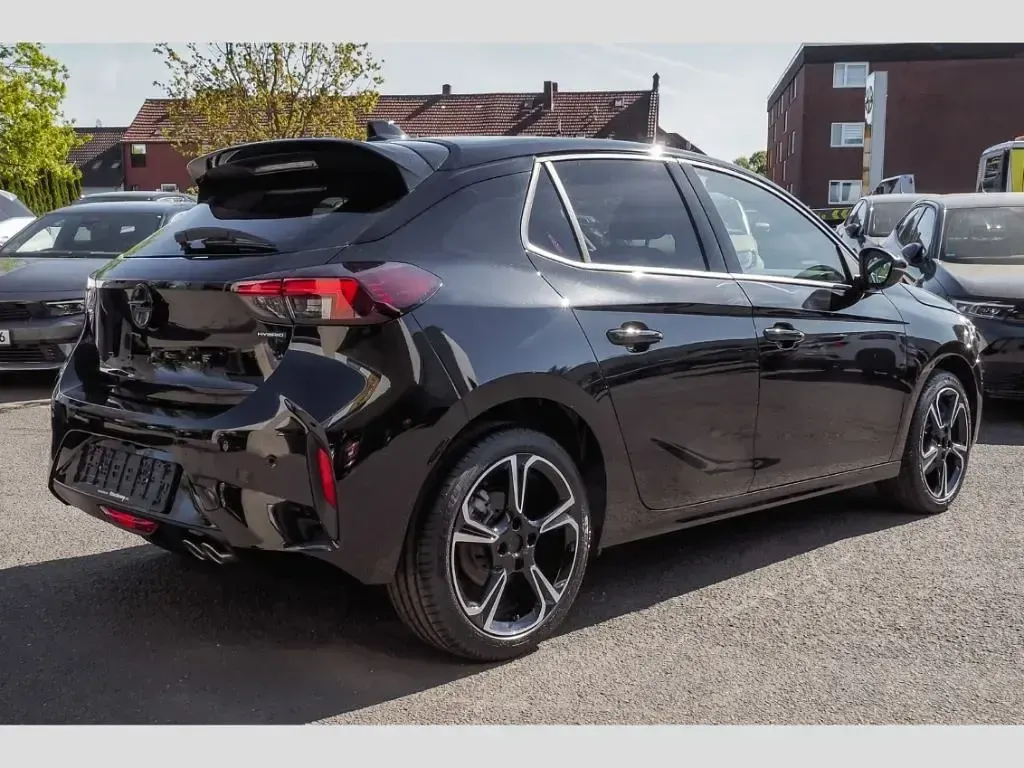 Neu Opel Corsa Ultimate 136 PS (100 kW) 2026 Schwarz Kleinwagen