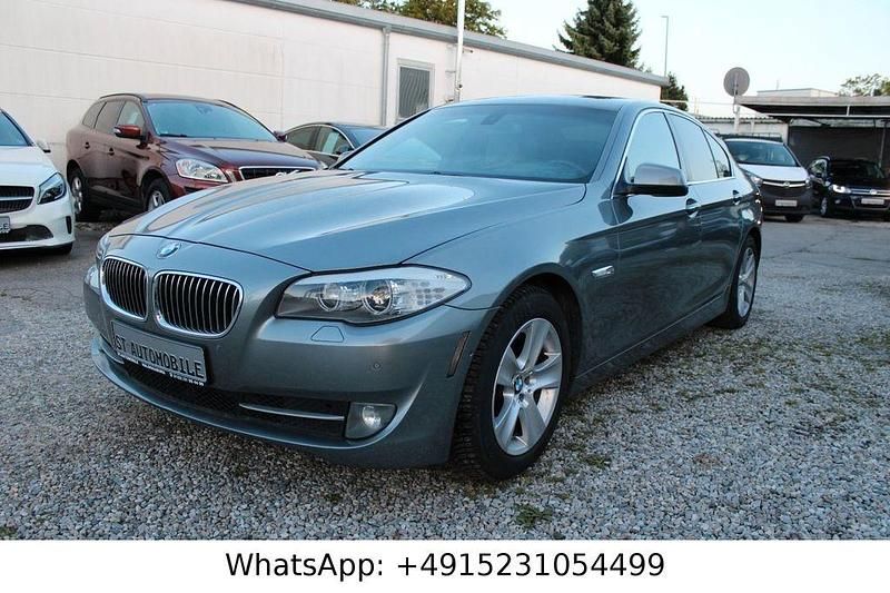Grau Gebraucht 2011 BMW 535 Limousine | 9.950 € - Bild 1/4