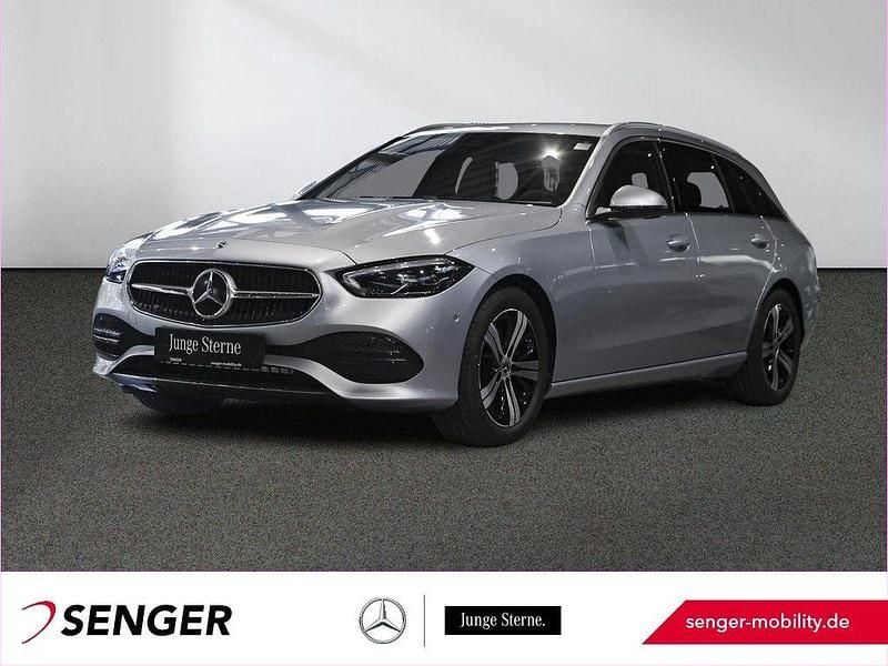 Lack hightechsilber Gebraucht 2024 Mercedes C180 Avantgarde Kombi | 35.360 € (Guter Preis) - Bild 1/3