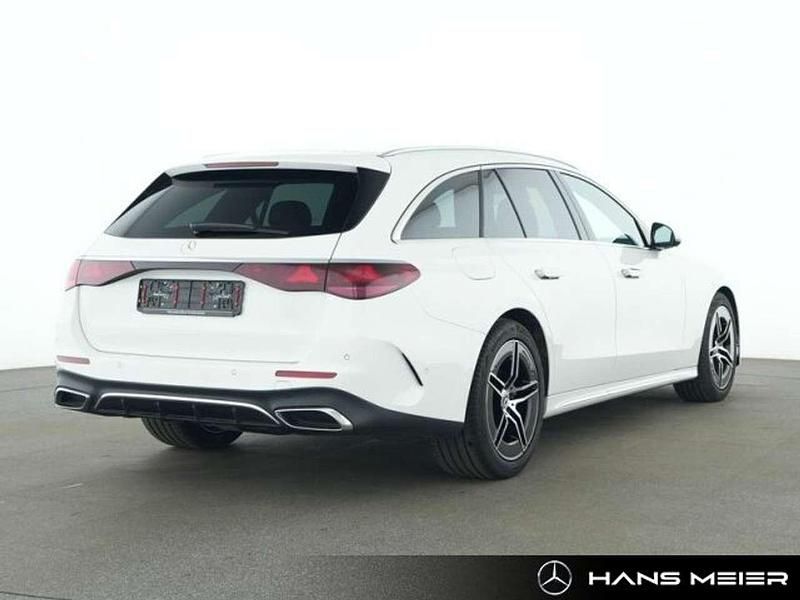 Gebraucht Mercedes E220 Advanced 197 PS (144 kW) 2024 Unilack polarweiß Kombi