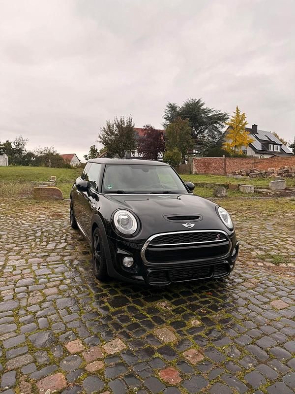 Schwarz Gebraucht 2017 Mini Cooper S Kleinwagen | 16.500 € (Guter Preis) - Bild 1/4