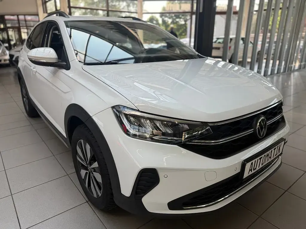 Gebraucht VW Taigo Move 116 PS (85 kW) 2024 Weiß SUV